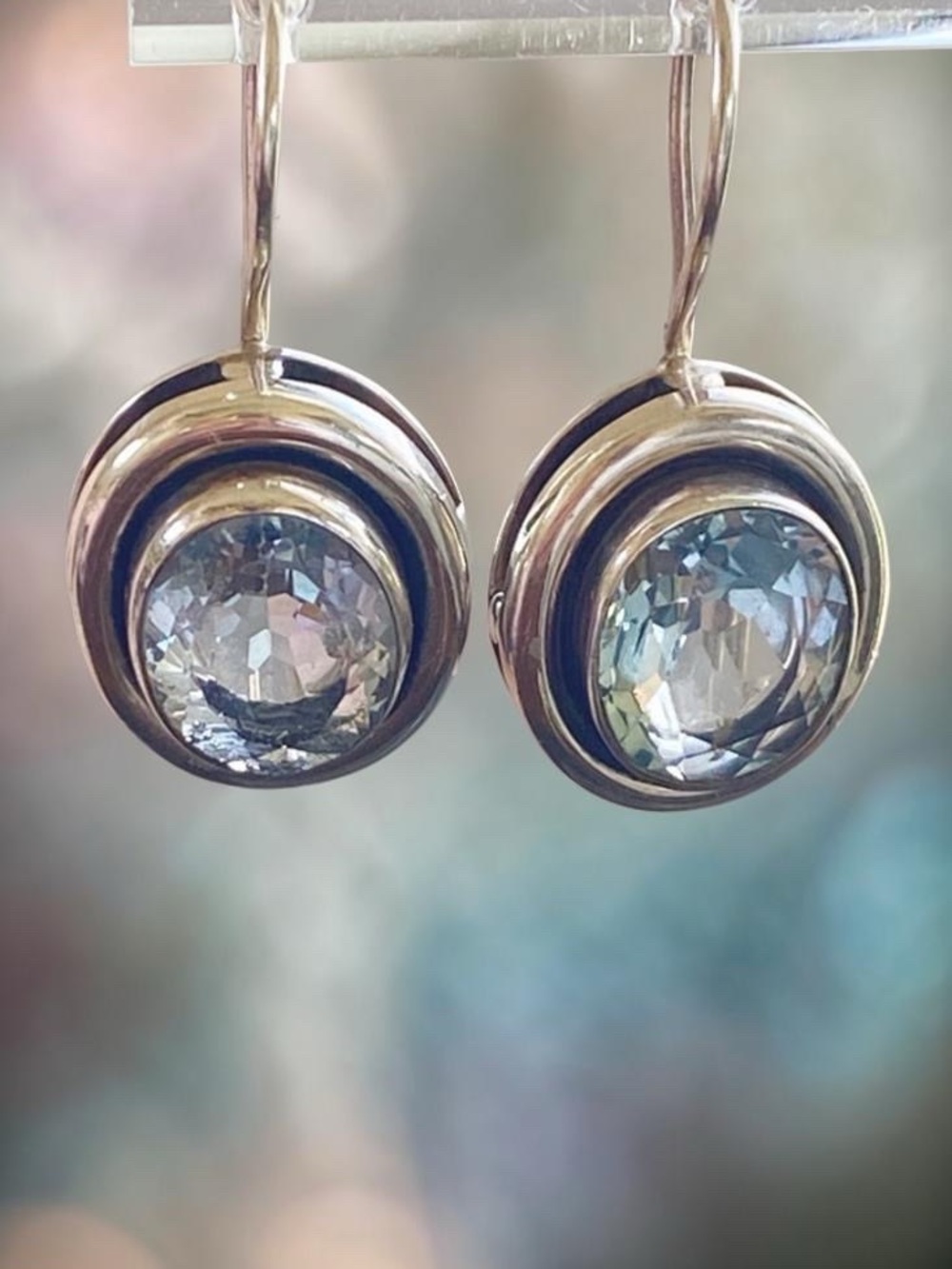 Silpada VINTAGE 2004 Sterling Silver Blue Topaz Drop Earrings W1157